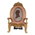 Ramka na zdjęcie w kształcie krzesła – 9 × 13 cm – różowa – żywica sztuczna – stojąca