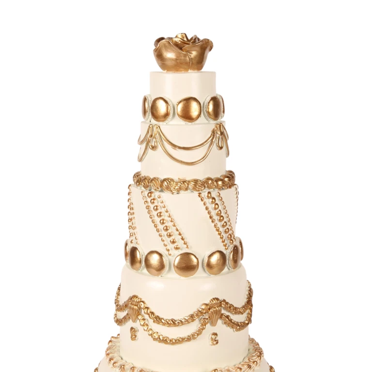 Tort dekoracyjny – biały/cream z złotem – 47 cm – żywica artystyczna